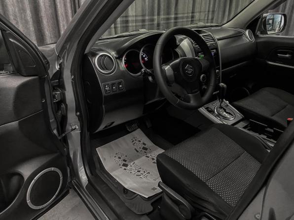 Suzuki Grand Vitara II с пробегом 2005 года, цена 740 000 рублей, 217280 км, внедорожник, Автокод Объявления
