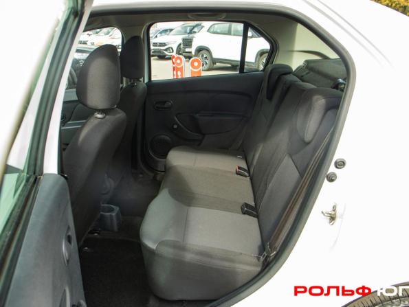 Renault Logan II Рестайлинг с пробегом 2021 года, цена 913 000 рублей, 206086 км, седан, Автокод Объявления