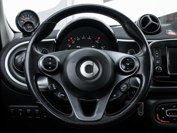 Smart Forfour II с пробегом 2016 года, цена 1 537 000 рублей, 54734 км, хэтчбек, Автокод Объявления