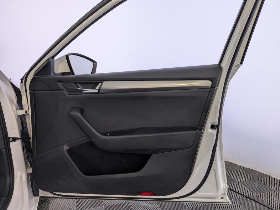 Skoda Superb III Москва  - изображение 24