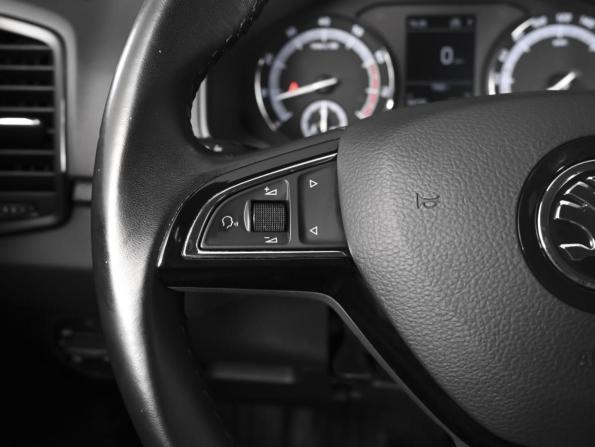 Skoda Karoq I с пробегом 2020 года, цена 2 670 000 рублей, 94155 км, внедорожник, Автокод Объявления