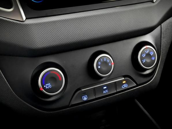 Hyundai Creta I Рестайлинг с пробегом 2021 года, цена 1 950 000 рублей, 56205 км, внедорожник, Автокод Объявления