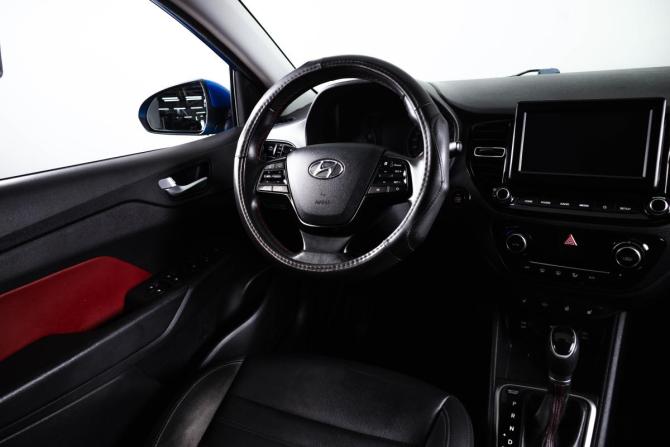 Hyundai Solaris II Рестайлинг с пробегом 2020 года, цена 1 639 000 рублей, 114500 км, седан, Автокод Объявления