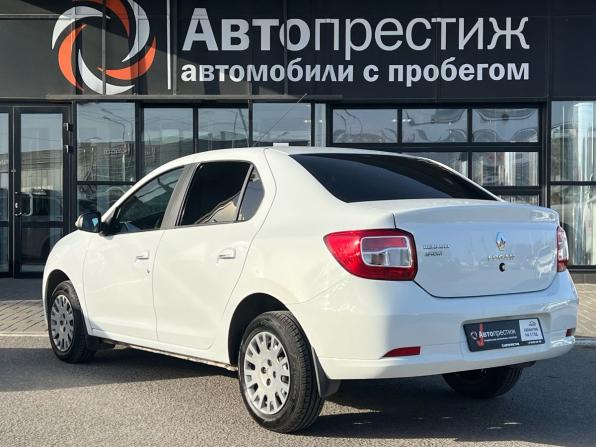Renault Logan II с пробегом 2018 года, цена 865 000 рублей, 143769 км, седан, Автокод Объявления