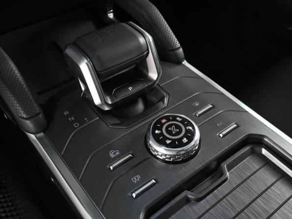 JETOUR T2 с пробегом 2024 года, цена 3 299 000 рублей, 82018 км, внедорожник, Автокод Объявления