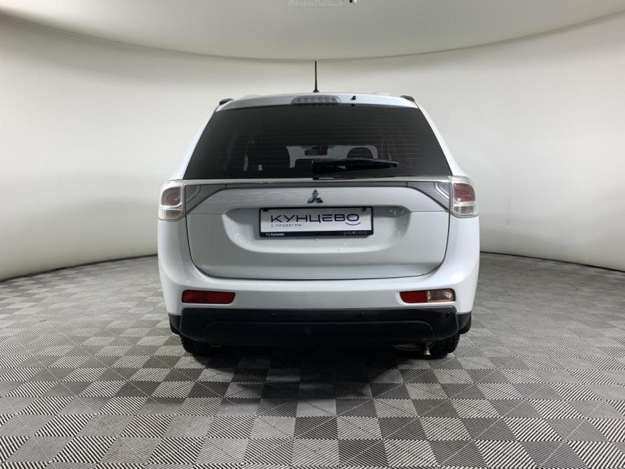 Mitsubishi Outlander III Москва  - изображение 6