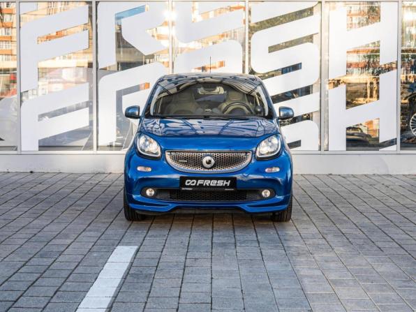 Smart Forfour II с пробегом 2017 года, цена 1 686 000 рублей, 117995 км, хэтчбек, Автокод Объявления