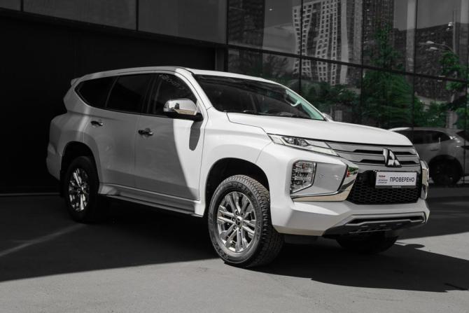 Mitsubishi Pajero Sport III Рестайлинг с пробегом 2020 года, цена 3 990 000 рублей, 50847 км, внедорожник, Автокод Объявления