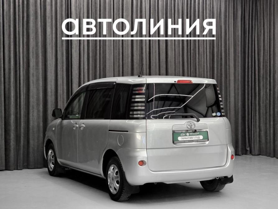 Toyota Sienta I Красноярск  - изображение 7