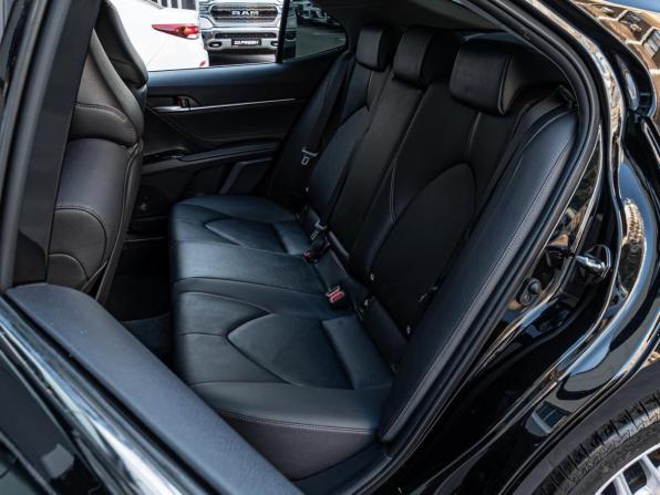 Toyota Camry VIII (XV70) Рестайлинг с пробегом 2020 года, цена 3 250 000 рублей, 72999 км, седан, Автокод Объявления