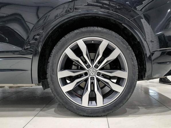 Volkswagen Touareg III с пробегом 2019 года, цена 4 830 000 рублей, 174423 км, внедорожник, Автокод Объявления