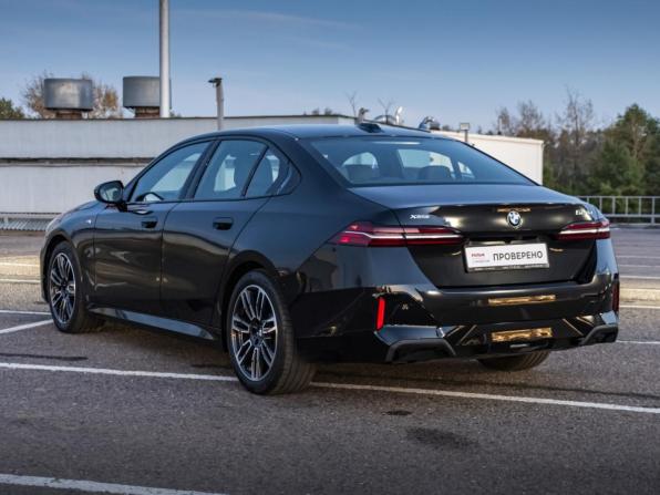 BMW 5 серии VIII (G60/G61/G68) с пробегом 2023 года, цена 8 000 000 рублей, 11729 км, седан, Автокод Объявления