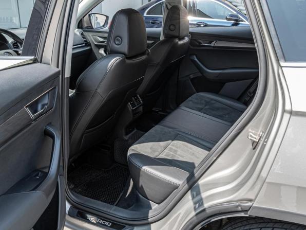 Skoda Karoq I с пробегом 2021 года, цена 2 445 000 рублей, 76092 км, внедорожник, Автокод Объявления