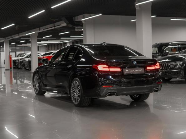 BMW 5 серии VII (G30/G31/G38) с пробегом 2018 года, цена 4 300 000 рублей, 120000 км, седан, Автокод Объявления