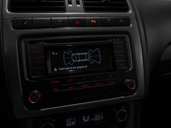 Volkswagen Polo V Рестайлинг с пробегом 2016 года, цена 930 000 рублей, 159475 км, седан, Автокод Объявления