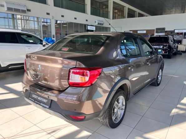 Renault Logan II Рестайлинг с пробегом 2021 года, цена 1 295 000 рублей, 28684 км, седан, Автокод Объявления