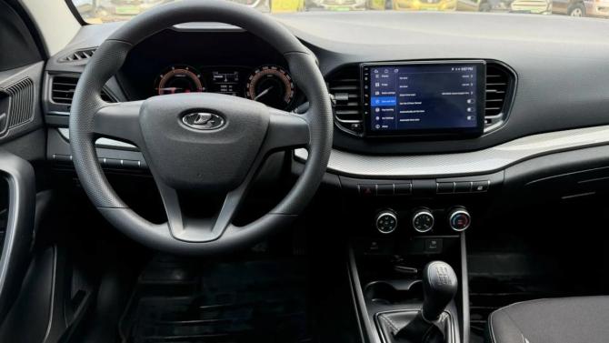 Lada (ВАЗ) Vesta I Рестайлинг (NG) с пробегом 2024 года, цена 1 230 000 рублей, 53956 км, седан, Автокод Объявления
