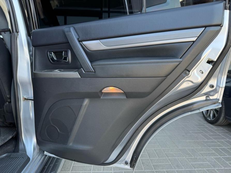 Mitsubishi Pajero IV Рестайлинг 2 Волгоград  - изображение 18