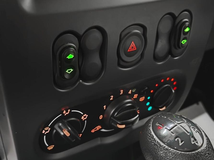 Renault Sandero I Тула  - изображение 16