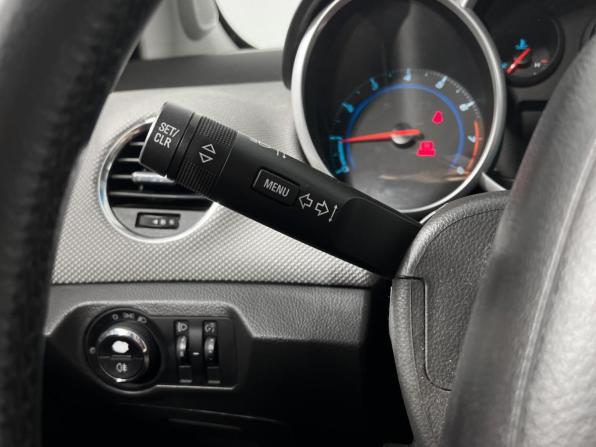 Chevrolet Cruze I Рестайлинг с пробегом 2013 года, цена 719 900 рублей, 168455 км, хэтчбек, Автокод Объявления