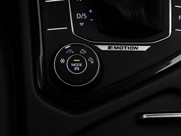 Volkswagen Tiguan II с пробегом 2019 года, цена 3 249 000 рублей, 82770 км, внедорожник, Автокод Объявления