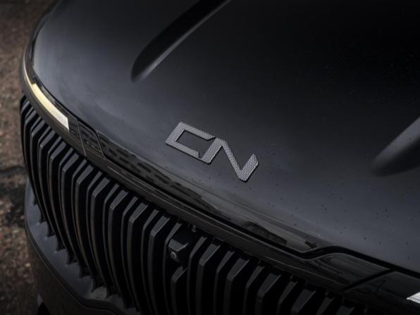 Kia Carnival IV Рестайлинг с пробегом 2024 года, цена 11 300 000 рублей, 26571 км, минивэн, Автокод Объявления