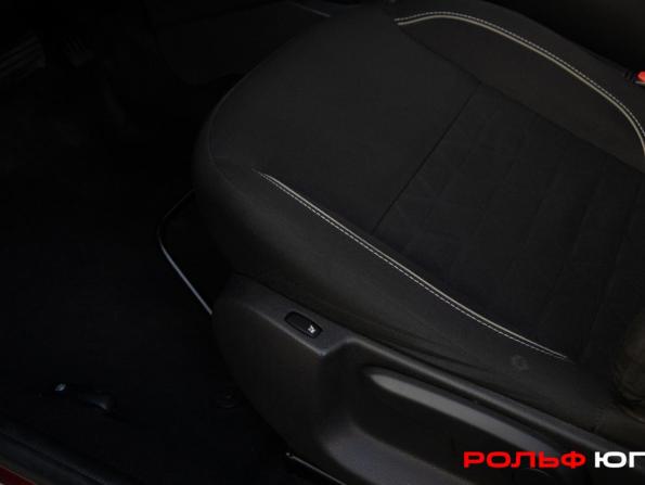 Renault Sandero II Рестайлинг с пробегом 2019 года, цена 848 000 рублей, 237601 км, хэтчбек, Автокод Объявления