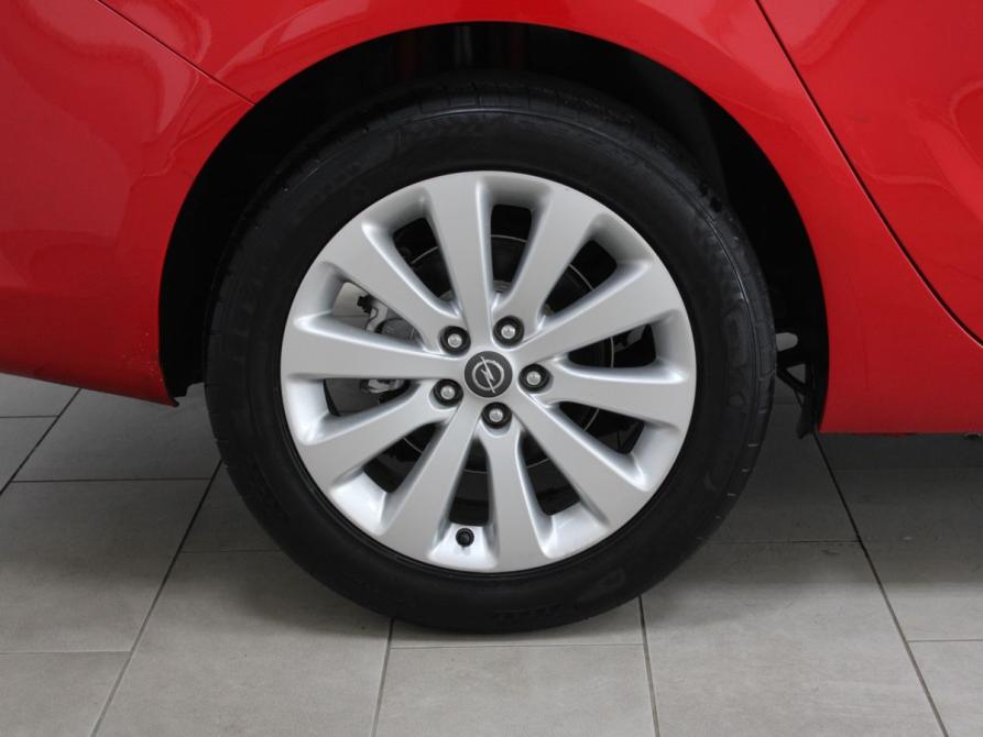 Opel Astra J Рестайлинг Старый Оскол  - изображение 20