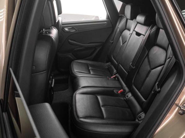 Porsche Macan I с пробегом 2018 года, цена 4 280 000 рублей, 124805 км, внедорожник, Автокод Объявления