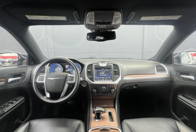 Chrysler 300C II с пробегом 2012 года, цена 1 625 000 рублей, 212059 км, седан, Автокод Объявления