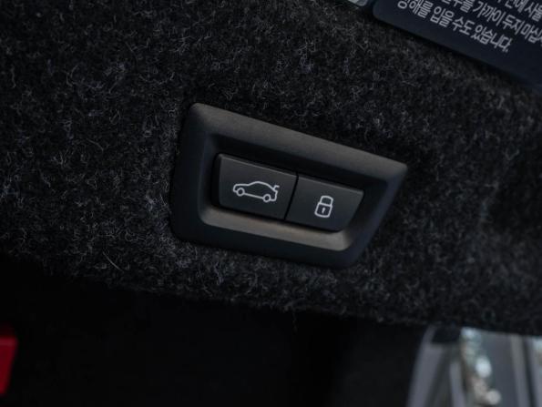 BMW 5 серии VIII (G60/G61/G68) с пробегом 2023 года, цена 6 277 800 рублей, 38786 км, седан, Автокод Объявления