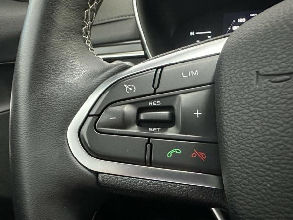 Geely Atlas Pro с пробегом 2023 года, цена 2 345 000 рублей, 26163 км, внедорожник, Автокод Объявления