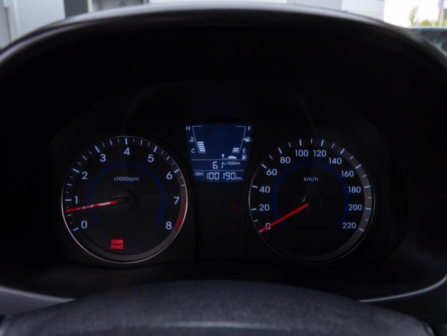 Hyundai Solaris I Волгоград  - изображение 12