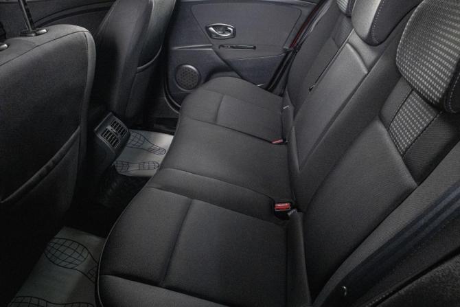 Renault Megane III с пробегом 2011 года, цена 919 000 рублей, 71310 км, хэтчбек, Автокод Объявления