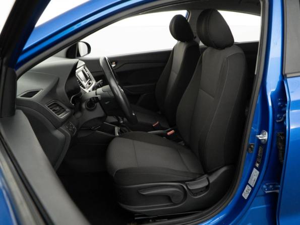 Hyundai Solaris II с пробегом 2019 года, цена 1 635 055 рублей, 50072 км, седан, Автокод Объявления