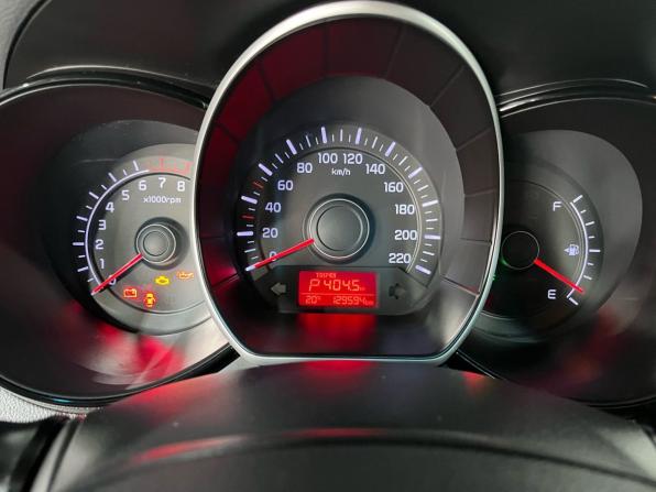 Kia Rio III Рестайлинг с пробегом 2016 года, цена 1 141 000 рублей, 130000 км, седан, Автокод Объявления
