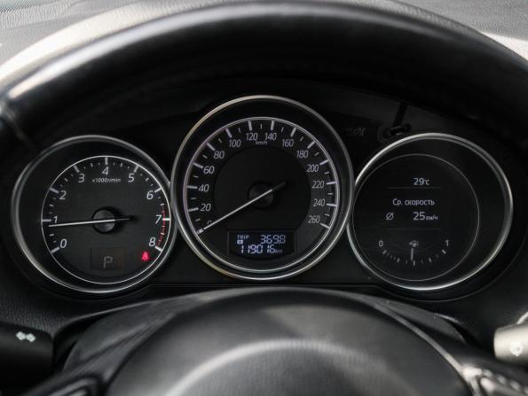 Mazda CX-5 I Рестайлинг с пробегом 2017 года, цена 2 200 000 рублей, 119015 км, внедорожник, Автокод Объявления