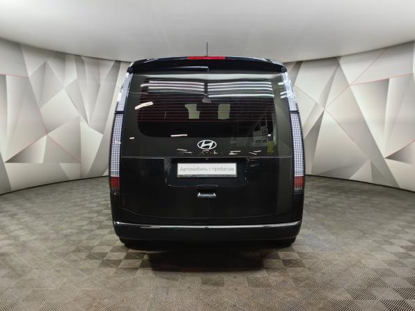 Hyundai Staria I с пробегом 2025 года, цена 8 250 000 рублей, 2040 км, минивэн, Автокод Объявления