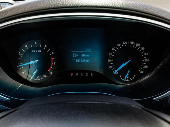 Ford Mondeo V с пробегом 2017 года, цена 1 730 000 рублей, 187825 км, седан, Автокод Объявления