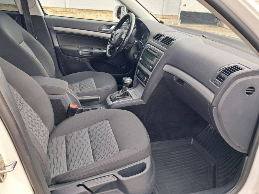 Skoda Octavia II (A5) Рестайлинг Набережные Челны  - изображение 13