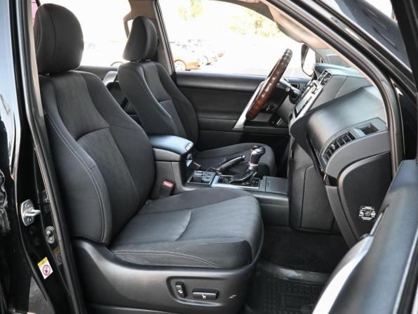 Toyota Land Cruiser Prado 150 Series Рестайлинг 2 с пробегом 2018 года, цена 6 679 000 рублей, 189791 км, внедорожник, Автокод Объявления