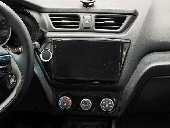 Kia Rio III Рестайлинг с пробегом 2015 года, цена 950 000 рублей, 178672 км, седан, Автокод Объявления