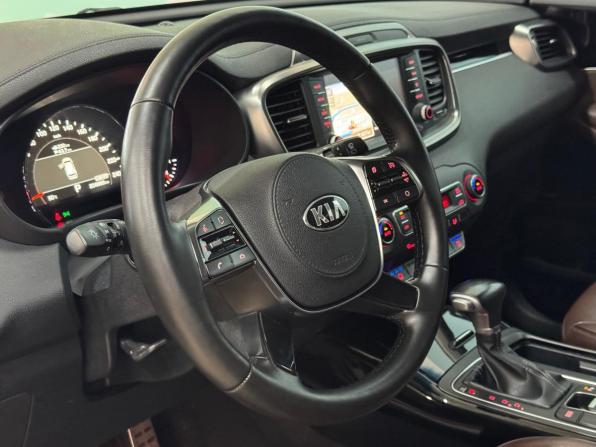 Kia Sorento III Prime Рестайлинг с пробегом 2019 года, цена 2 692 000 рублей, 203350 км, внедорожник, Автокод Объявления