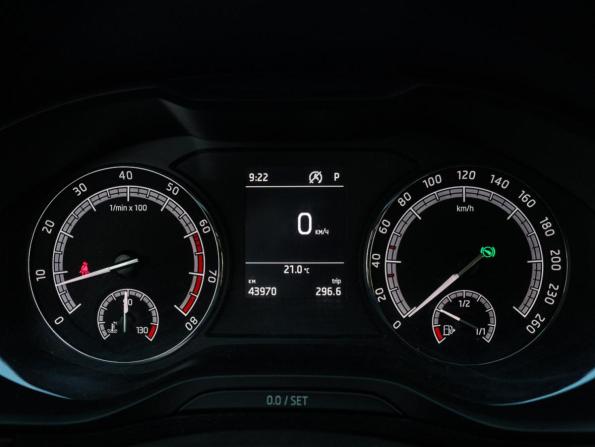 Skoda Karoq I с пробегом 2021 года, цена 2 750 000 рублей, 43969 км, внедорожник, Автокод Объявления