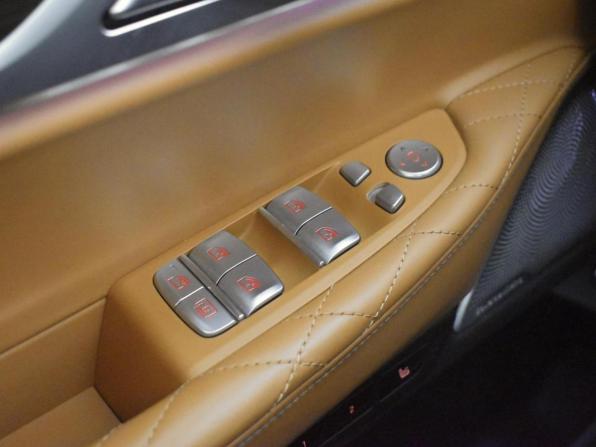 BMW 7 серии VI (G11/G12) Рестайлинг с пробегом 2022 года, цена 7 669 900 рублей, 68406 км, седан, Автокод Объявления