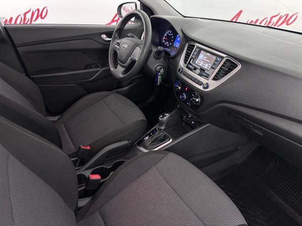 Hyundai Solaris II Рестайлинг с пробегом 2021 года, цена 1 469 000 рублей, 97271 км, седан, Автокод Объявления