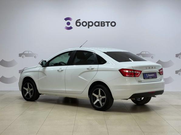 Lada (ВАЗ) Vesta I с пробегом 2017 года, цена 889 000 рублей, 76410 км, седан, Автокод Объявления