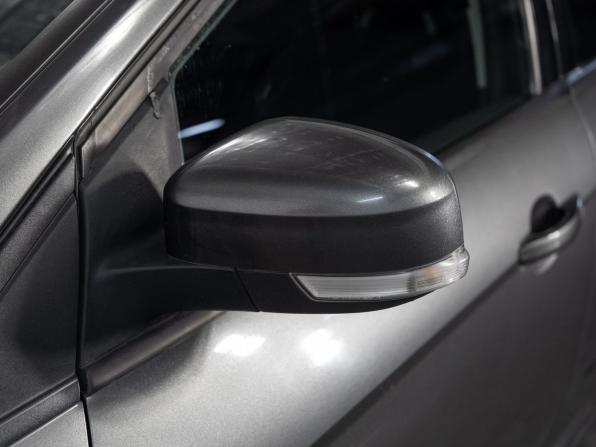 Ford Focus III Рестайлинг с пробегом 2015 года, цена 975 000 рублей, 115376 км, седан, Автокод Объявления