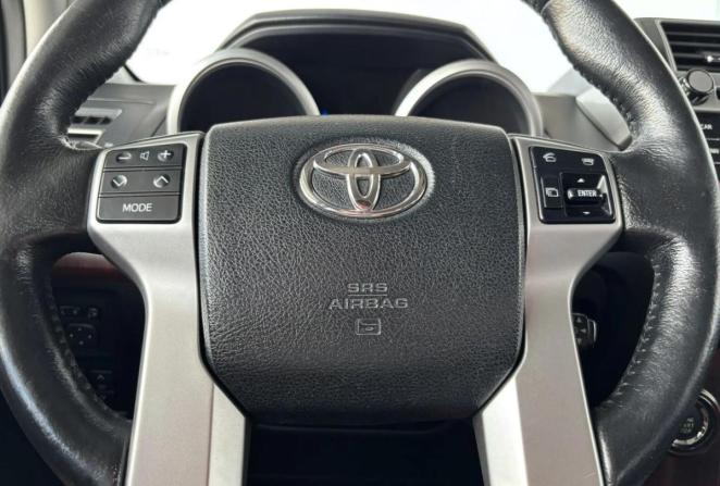 Toyota Land Cruiser Prado 150 Series Рестайлинг 1 с пробегом 2015 года, цена 4 120 000 рублей, 206302 км, внедорожник, Автокод Объявления