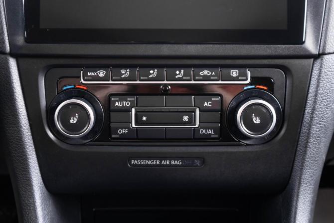 Volkswagen Golf VI с пробегом 2011 года, цена 779 000 рублей, 189240 км, хэтчбек, Автокод Объявления